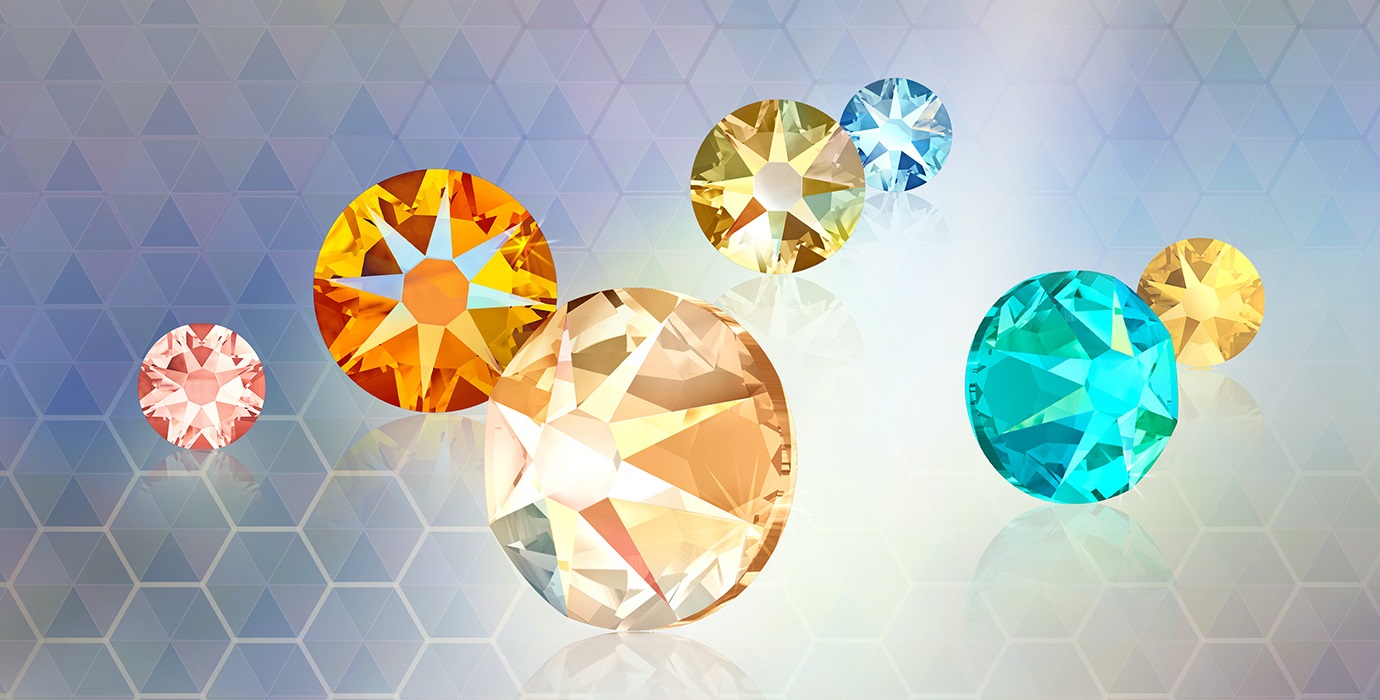 01_Substory_Crystal_Shimmer_1380x700px_72dpi_(1) 01_Substory_Crystal_Shimmer_1380x700px_72dpi_(1)